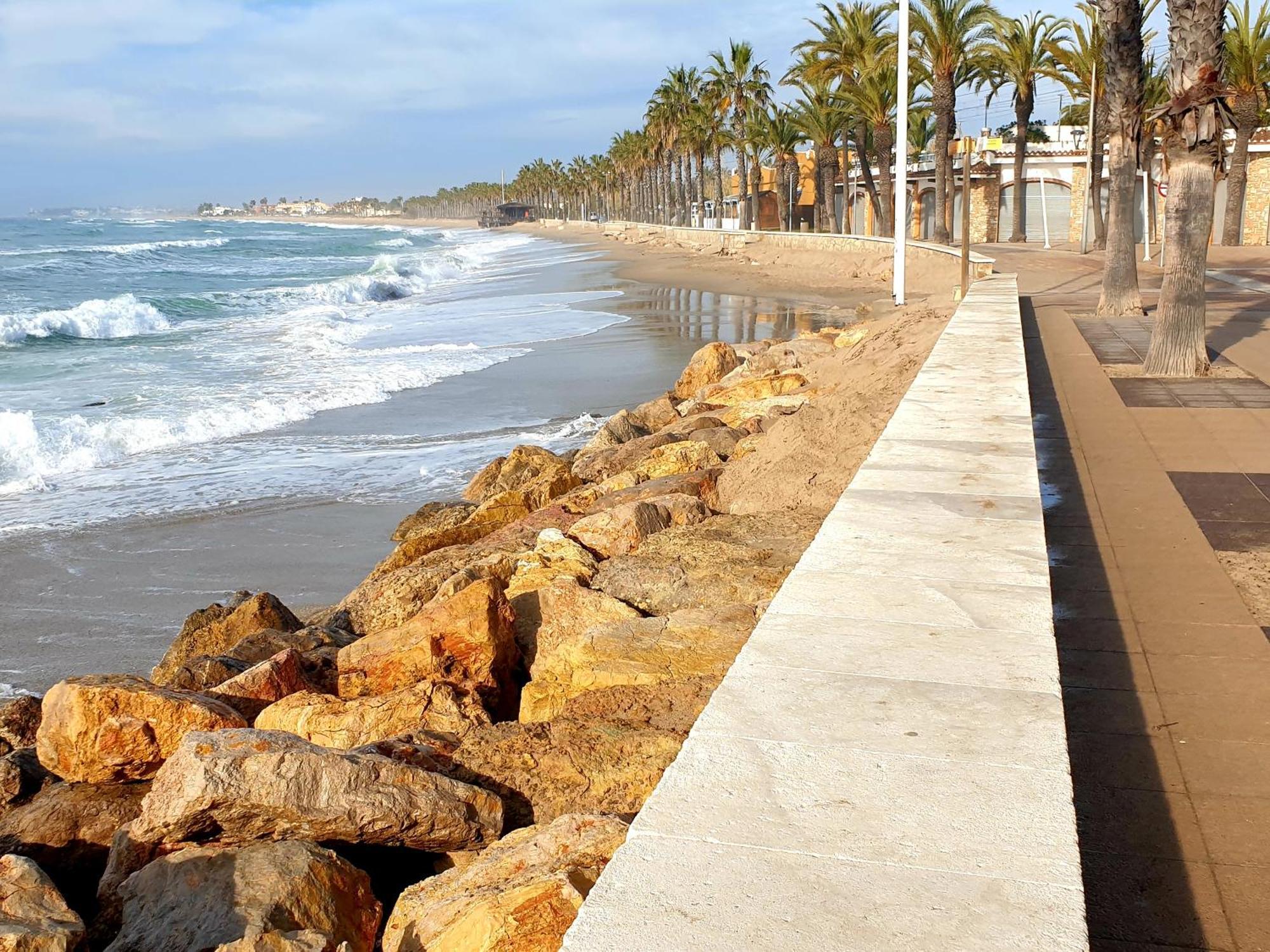 Suitur Beachfront Apartment Roc De Sant Gaieta Рода-де-Бара Экстерьер фото